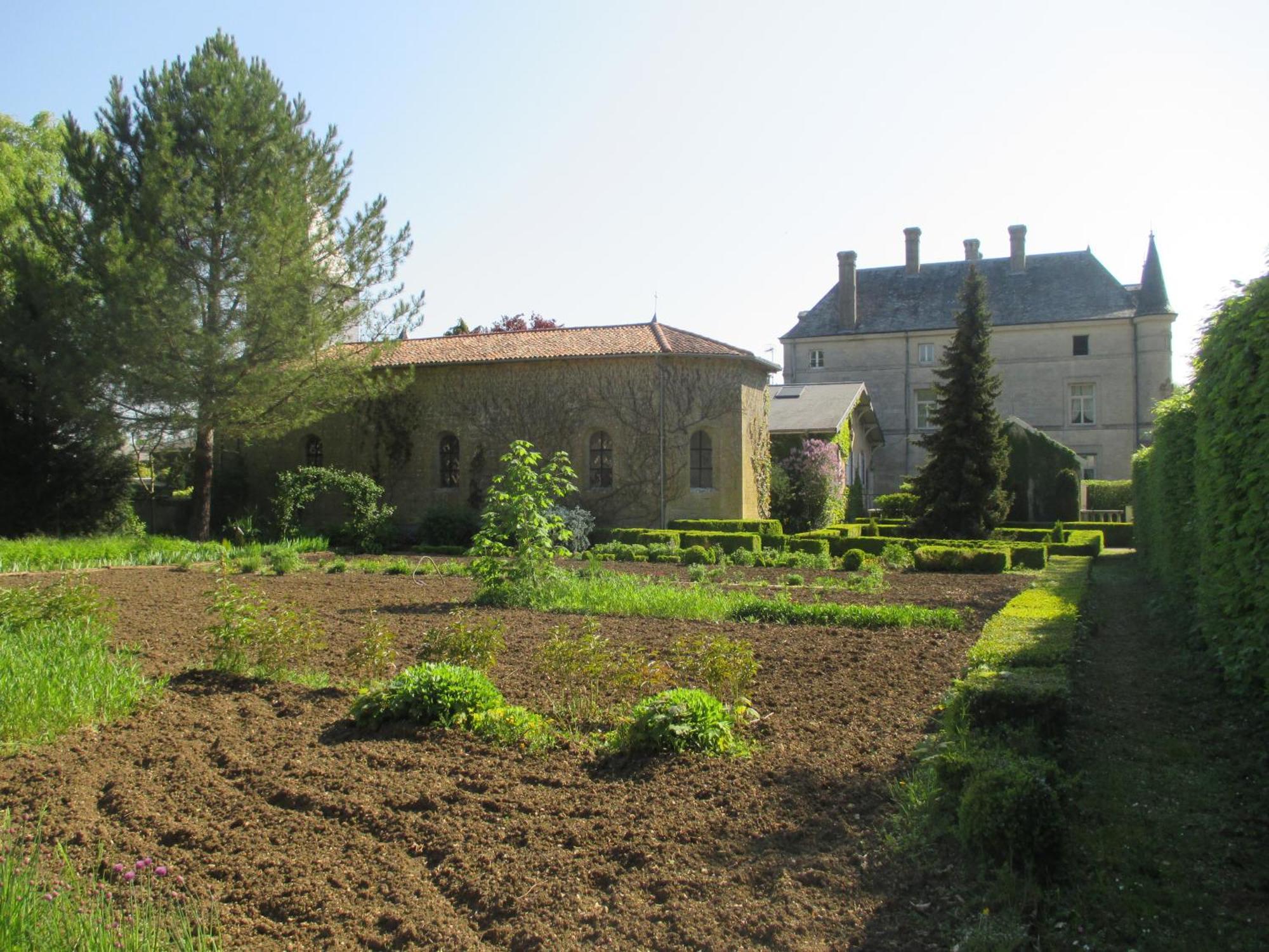 Chateau Des Monthairons Hotel Restaurant Gastromaison Spa Privatif レ・モントエロン エクステリア 写真